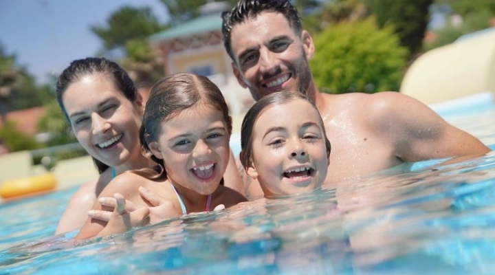   Gardacqua (Verona) BBQ Pool Party per Ferragosto... e un'intera estate di benessere