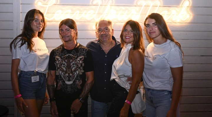 Grande festa targata bellaoggi, celebre azienda di make up, al Mama's Beach Club di Soverato