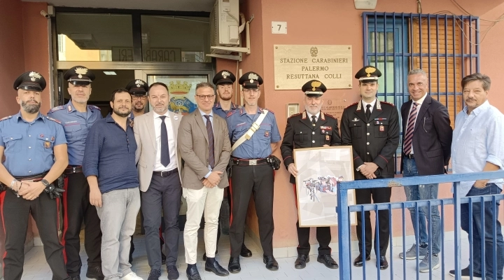 Una delegazione di NSC in visita alla Stazione Carabinieri Resuttana Colli di Palermo: “Ai colleghi in servizio, il merito di avere salvato tanti nuclei familiari durante gli incendi del 25 luglio 2023” 