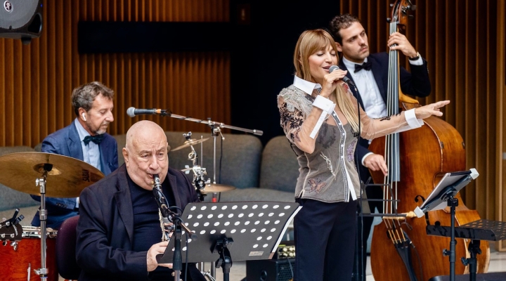 “Don’t worry, be jazz” con Elena Andreoli e Paolo Tomelleri domenica 10 novembre agli Arcimboldi di Milano per JAZZMI