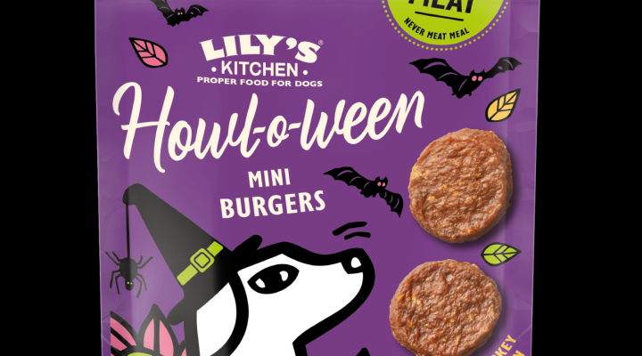 DOLCETTO O PREMIETTO? COME PREPARARE UN HALLOWEEN PARTY ADATTO ANCHE AI PET GRAZIE AI CONSIGLI DI LILY’S KITCHEN