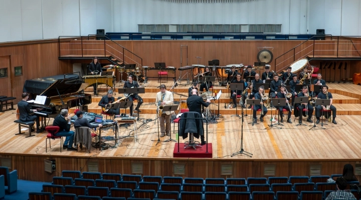 La Verdi Jazz Orchestra diretta da Pino Jodice e il sassofonista Emanuele Cisi chiudono 