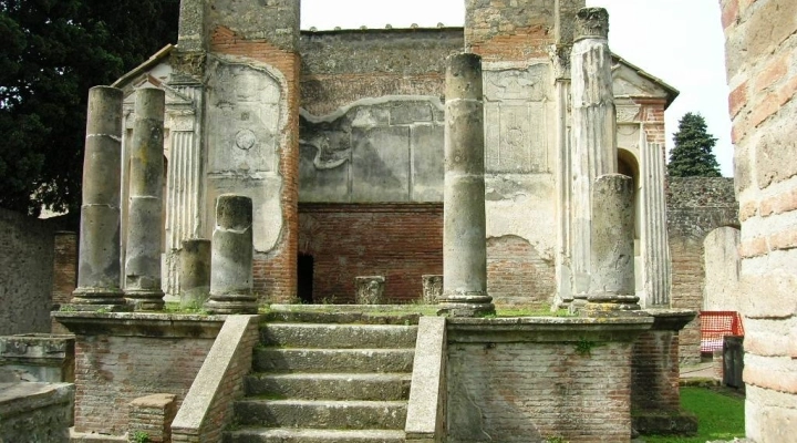 Tempio di Iside, scavi archeologici di Pompei