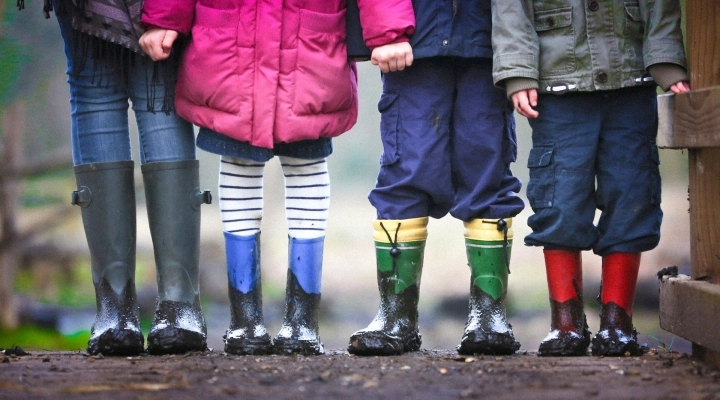 Imparare i Colori in Italiano: Guida Educativa per Bambini