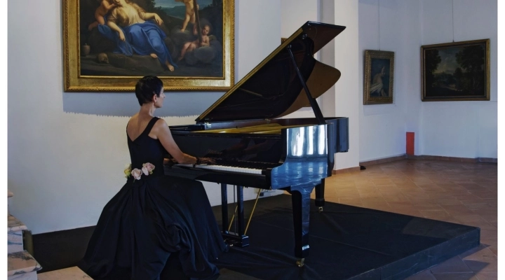  Ines Olshevska, la pianista che racconta la connessione Universale