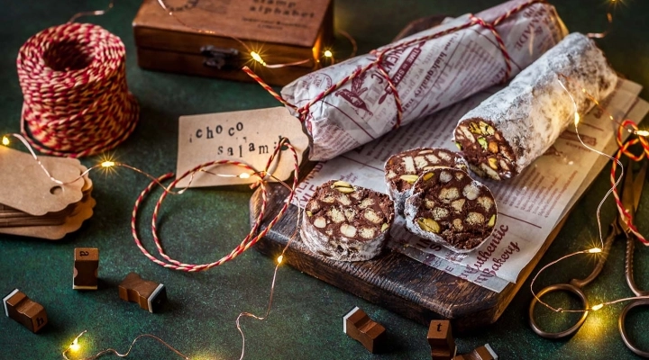 Da Steflor il laboratorio per bambini Mani in Pasta - Salame di cioccolato