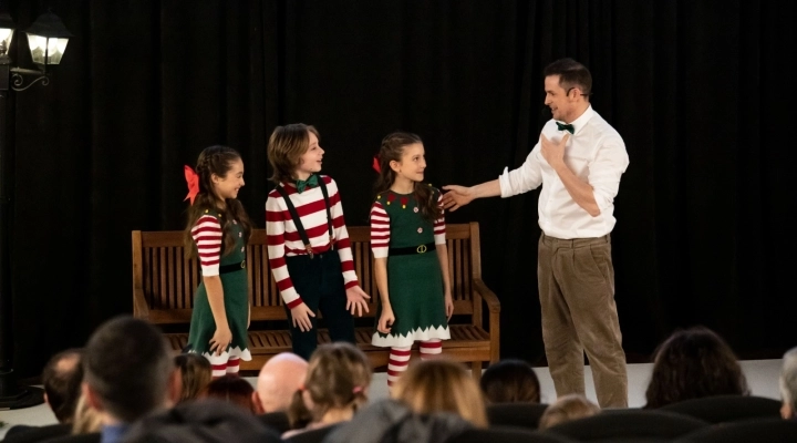  DALLA COLLABORAZIONE DI LORENZO BRANCHETTI E STUDIO BOZZETTO NASCE IL PRIMO “PRESCHOOL MUSICAL” MAESTRO LORENZO! IL MUSICAL A MISURA DI BAMBINO!