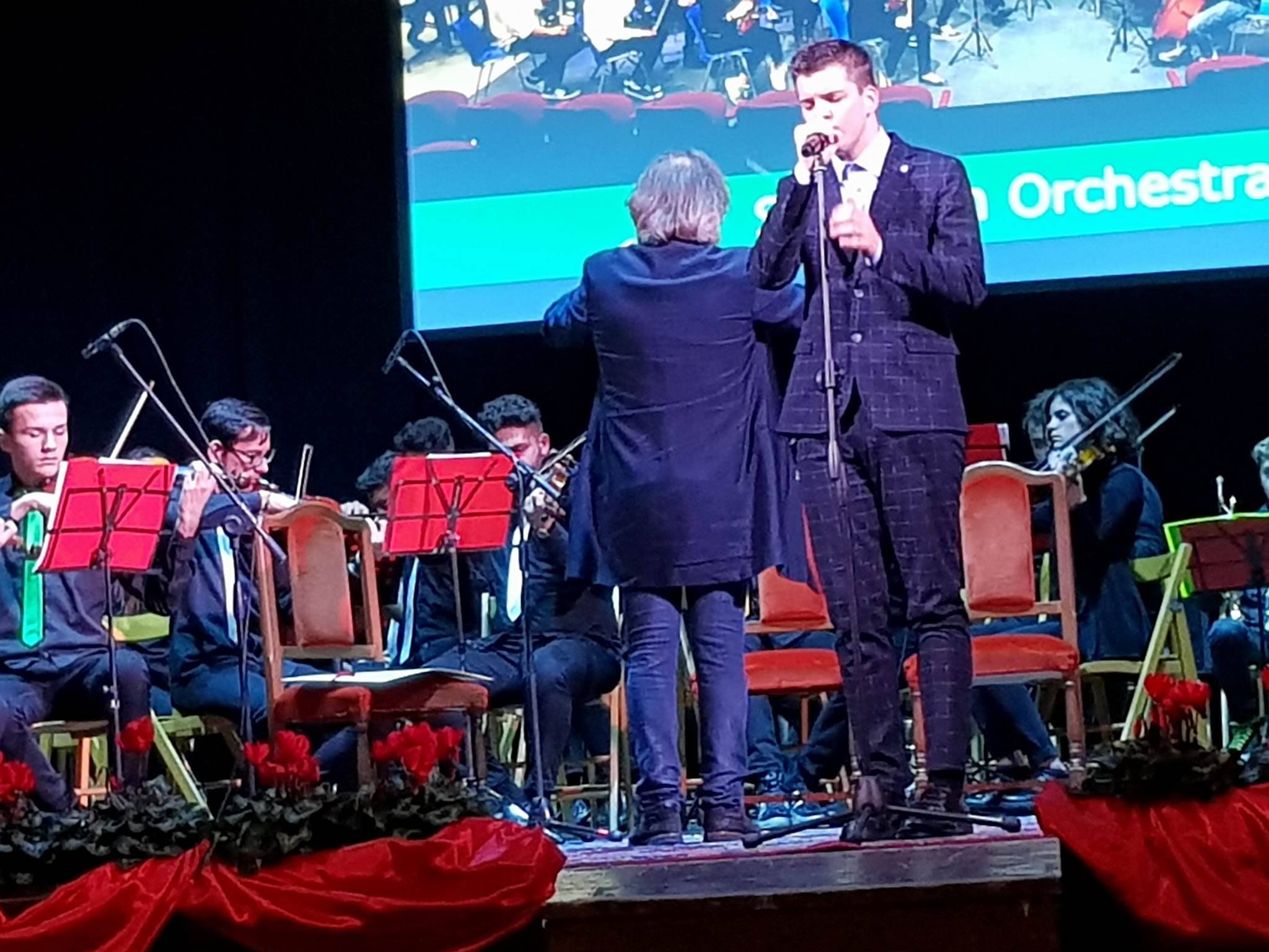 ENRICO NADAI E L'ORCHESTRA SIO DIRETTA DAL MAESTRO ROBERTO FANTINEL IN CONCERTO A PIEVE DI SOLIGO