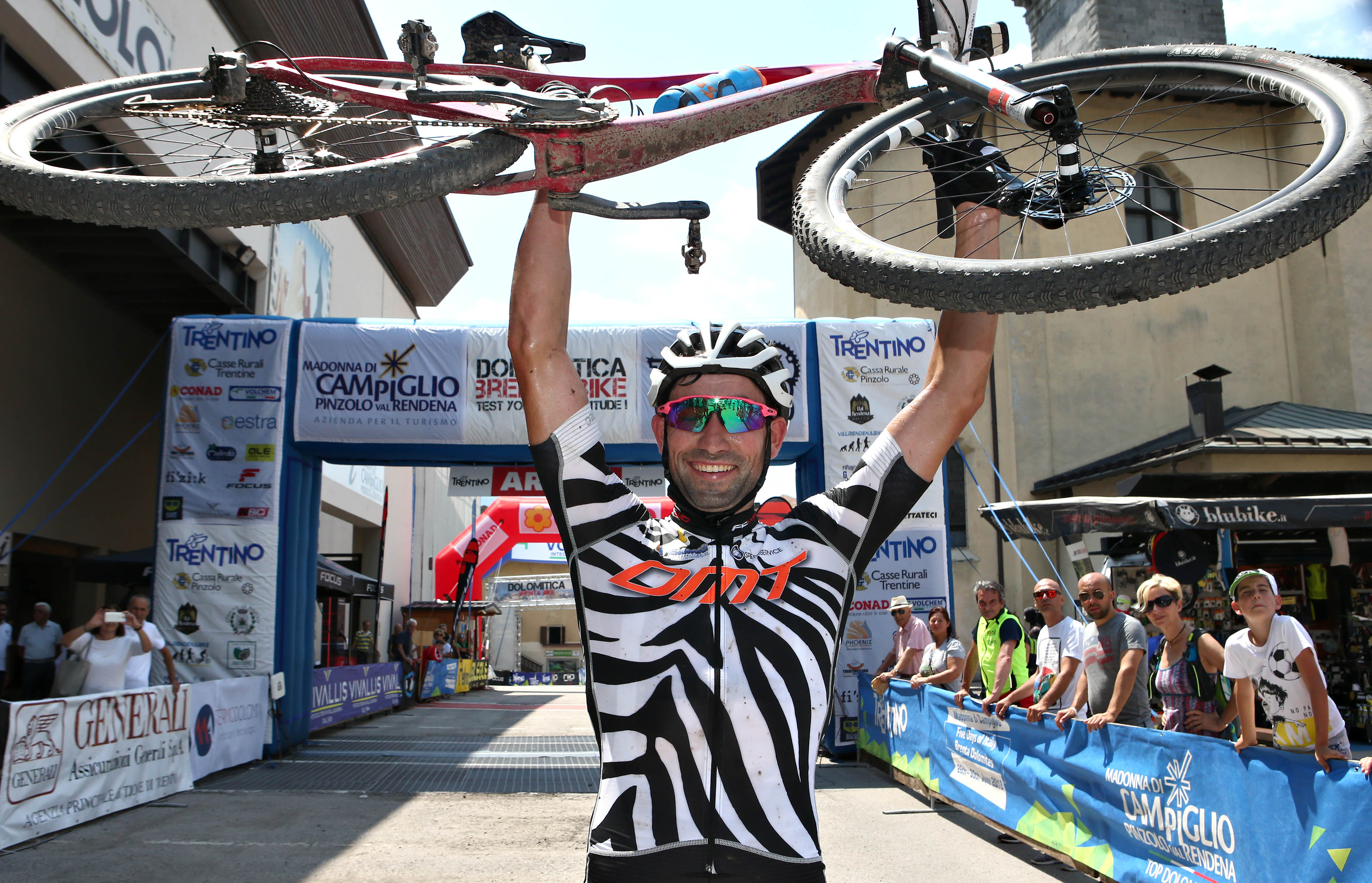 TRENTINO MTB RESPIRA ARIA INTERNAZIONALE ALLA DOLOMITICA BRENTA BIKE