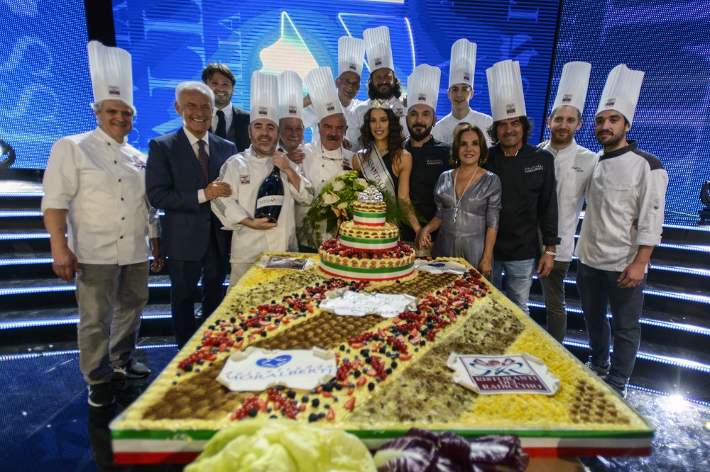 RISTORANTI DEL RADICCHIO, CENA DI GALA E TORTA PER MISS ITALIA A JESOLO. SVELATO IL MENU'