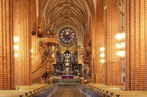 Filippo Manelli: cattedrale di Stoccolma, incredibile costruzione originale del XIII