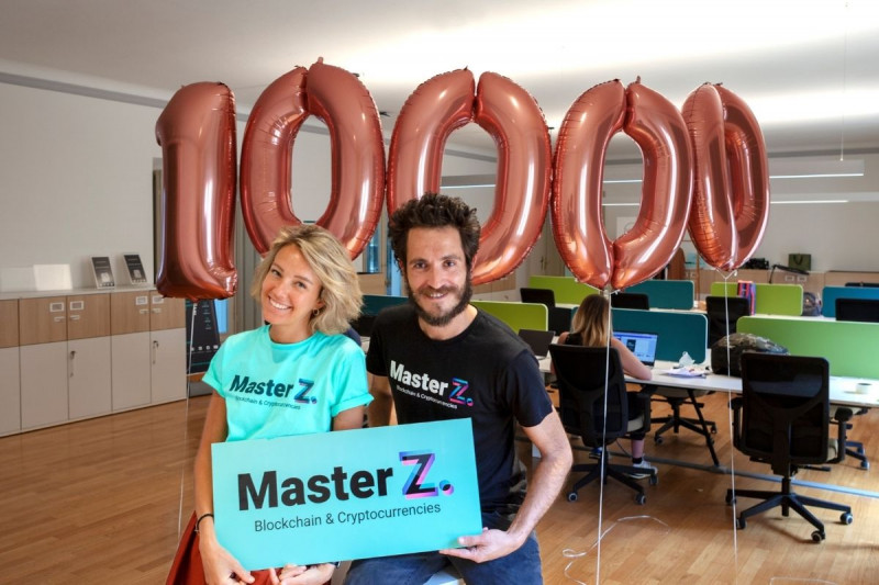 Cifre da record per il MasterZ in Blockchain: boom di richieste ad un mese dal lancio