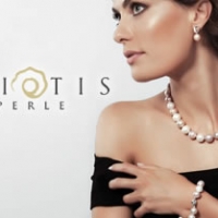 Per chiunque cerchi un gioiello con perle la risposta è la ricca collezione di Eliotis Perle.