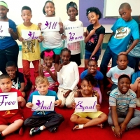 Una scuola elementare in Nord Carolina adotta la campagna di Gioventù per i Diritti Umani