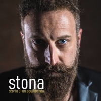 STONA “STORIA DI UN EQUILIBRISTA” è il primo singolo estratto dall’eponimo album prodotto dal maestro Guido Guglielminetti