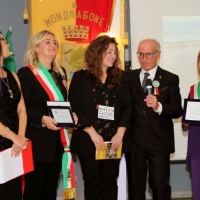 Assegnati i riconoscimenti dell’Associazione “Riviera Domitia”