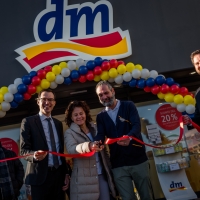 Apre a Peschiera del Garda il nuovo store di dm, la più grande catena commerciale europea  di prodotti per la cura della persona e della casa.