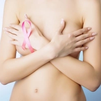 Tumore al seno: si può allattare dopo?