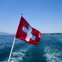 Perché portare soldi in Svizzera legalmente può essere una buona idea