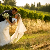 Perché dovresti assumere un fotografo di matrimoni professionista?