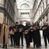 Sanremo 2021: Ermal Meta con Napoli Mandolin Orchestra, fondono suggestioni e melodie provenienti dal Sud.