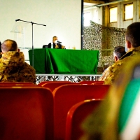 L’Arcivescovo  di Capua Mons Salvatore Visco incontra i Volontari dell’Esercito Italiano 