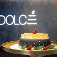 L’Intelligenza del Colore di Noroo per la pasticceria siciliana: il blu indigo scelto come il miglior colore per esaltarla.