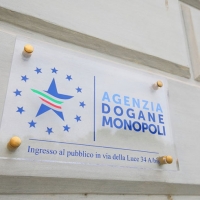 Agenzia Dogane e Monopoli: Concorsi per un totale di 980 Posti complessivi