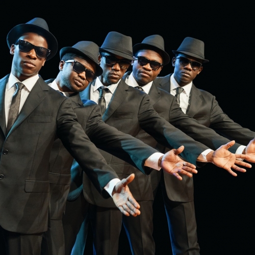 I Black Blues Brothers al Teatro Olimpico di Roma per una grande festa acrobatica a ritmo di musica