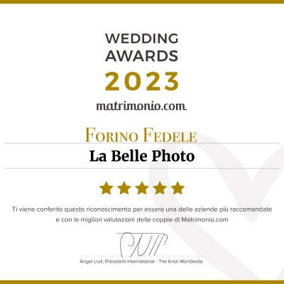Fotografo Internazionale Fedele Forino Vincitore del Premio Wedding Award 2023 di Matrimonio.com e si conferma come una delle migliori imprese di servizi per matrimoni in Italia. 