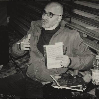 Nicola Argenti in libreria con la raccolta di microstorie “Di uomini e mostri - Brevi cronache dal mondo”