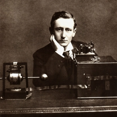 L'artista pittore Daniel Mannini commenta il simbolico anniversario dedicato a Guglielmo Marconi