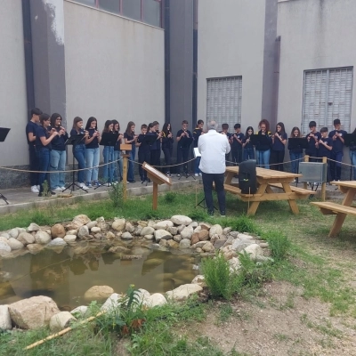 140 alunni a scuola nel verde: apre a Reggio Calabria l’Aula Natura di WWF e P&G Italia