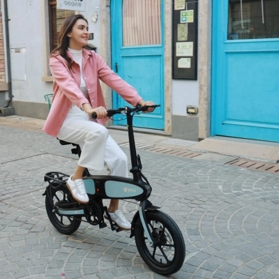 DYU lancia la nuova bicicletta elettrica C2 - una soluzione intelligente per la mobilità urbana