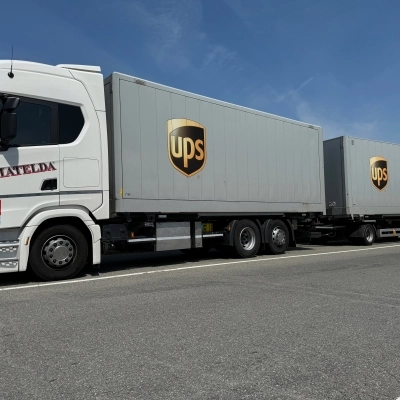 UPS sperimenta il carburante HVO per rendere più sostenibili le spedizioni transfrontaliere 