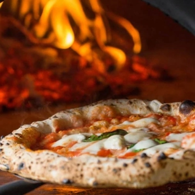 Pizzeria Imperia: gusta la vera pizza italiana