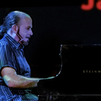 “Spunti di Vista sul Jazz”: torna l’appuntamento con il pianista jazz Marco Di Battista.