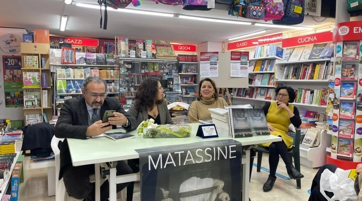 TEATRO MULTIMEDIALE AL TEDER DI NAPOLI IN SCENA “MATASSINE” DI SIMONA BISCONTI