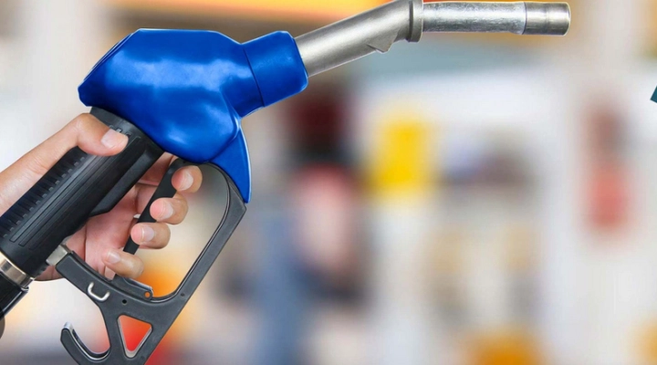 Il governo Meloni cerca di lottare contro le speculazioni sul prezzo di carburante