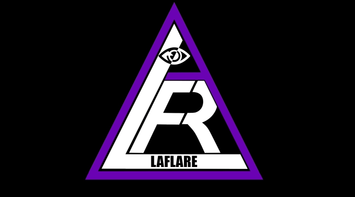 Il grande debutto del tanto discusso brand “LaFlare”