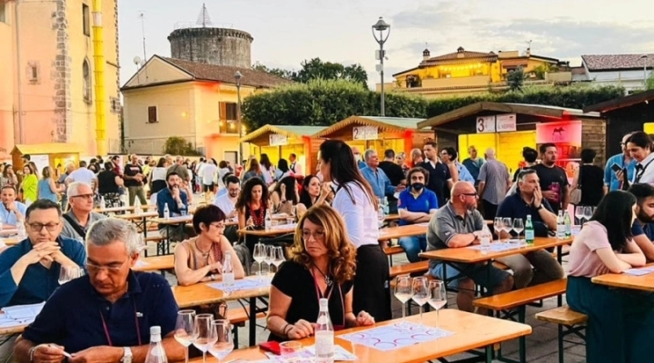 Casavecchia & Pallagrello Wine Festival, a Pontelatone (Caserta) l'evento dedicato ai due vitigni casertani