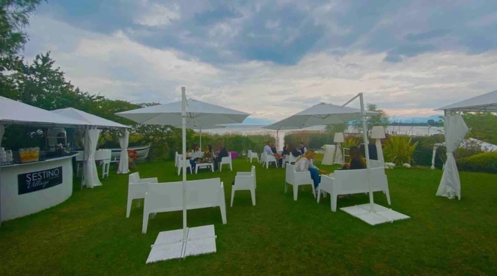 8 settembre 2023: Novella 2000 Party Night di fine estate al Sestino Beach di Desenzano