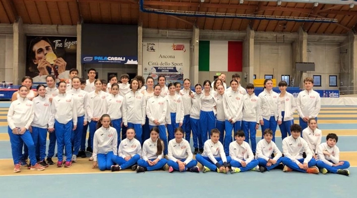 Settanta atleti dell’Alga Atletica Arezzo in pista al Meeting Nazionale di Ancona