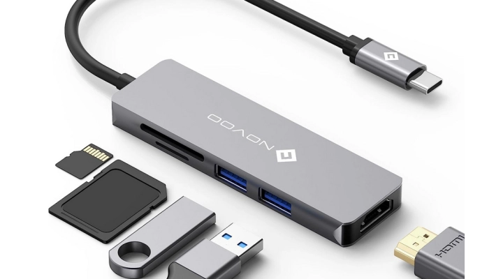 Recensione NOVOO USB C Hub 5 in 1: Espansione Istantanea per MacBook Pro e Altri Dispositivi USB-C