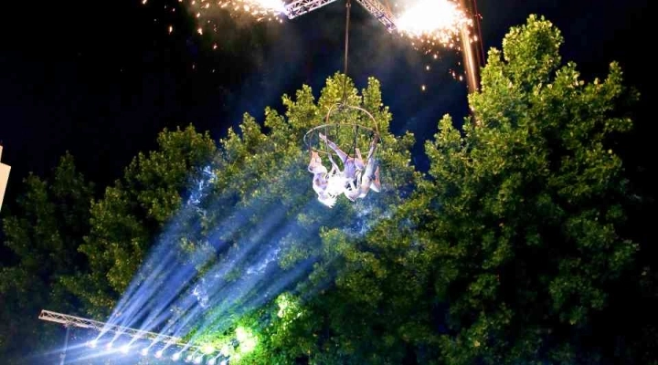 White Dinner Water Show 2024: la cena sull’acqua a Villa ReNoir