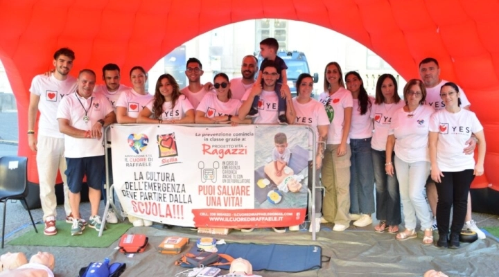 GRANDE SUCCESSO DELLA GIORNATA MONDIALE PER IL CUORE 2024 (WORLD HEART DAY 2024) ORGANIZZATA DALL'ASSOCIAZIONE IL CUORE DI RAFFAELE E.T.S. A CATANIA