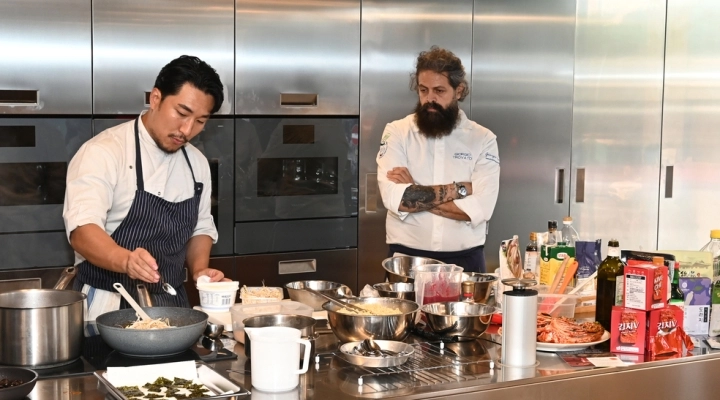 La cucina coreana incontra l’Italia: showcooking a Milano con ricette street food veloci e facili